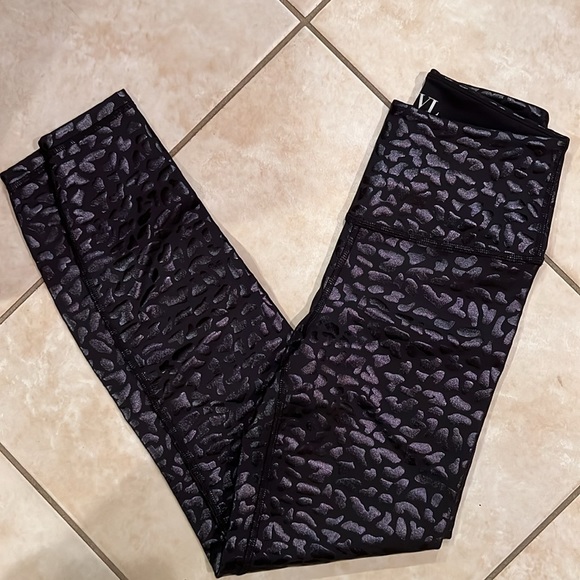 NWT - IVL Collective Black Chi Chi Leggings - Picture 3 of 6